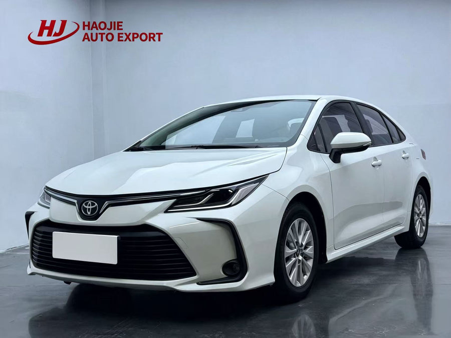 Toyota Corolla with TNGA 1.5L CVT, Pioneer trim