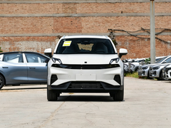 Lynk & Co Certified Pre-Owned 06