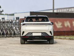 Lynk & Co Certified Pre-Owned 06 EM-P