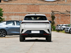 Lynk & Co Certified Pre-Owned 06