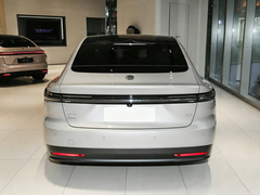 NIO Certified Pre-Owned ET7
