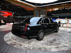 Hongqi Certified Pre-Owned Golden Sunflower Guoli