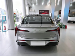 Hongqi Certified Pre-Owned TianGong05